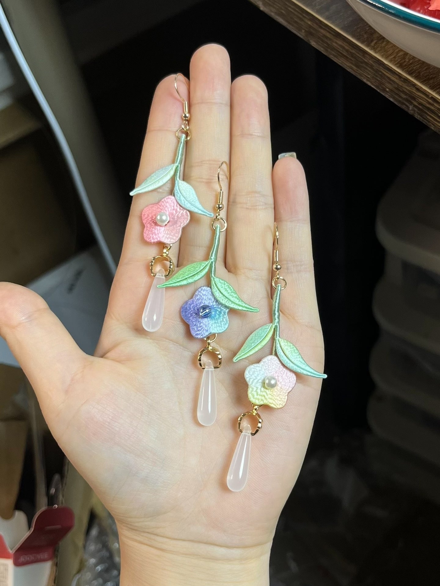 Handmade Chanhua Five - Petal Flower Earrings with pastel flowers, green leaves and white pendants-5