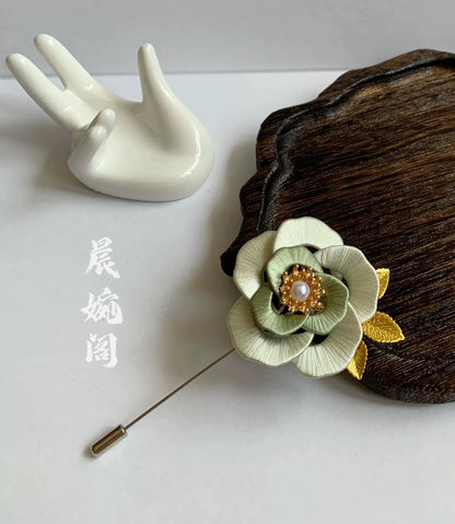 PF031 - Rose Chanhua Brooch - Wholesale