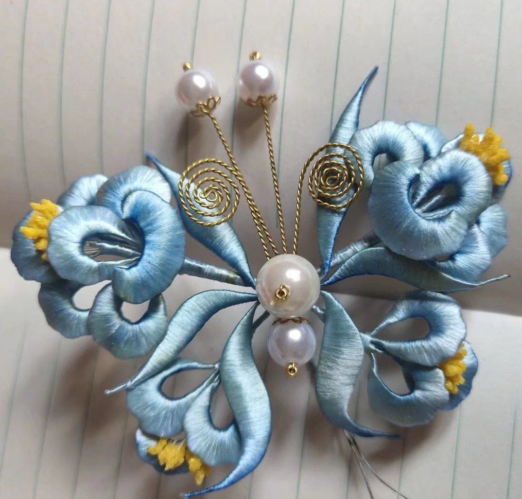 Handmade Thread-Wrapped Butterfly Hairpin - Artisanal Chanhua Elegant Flutter Accessory