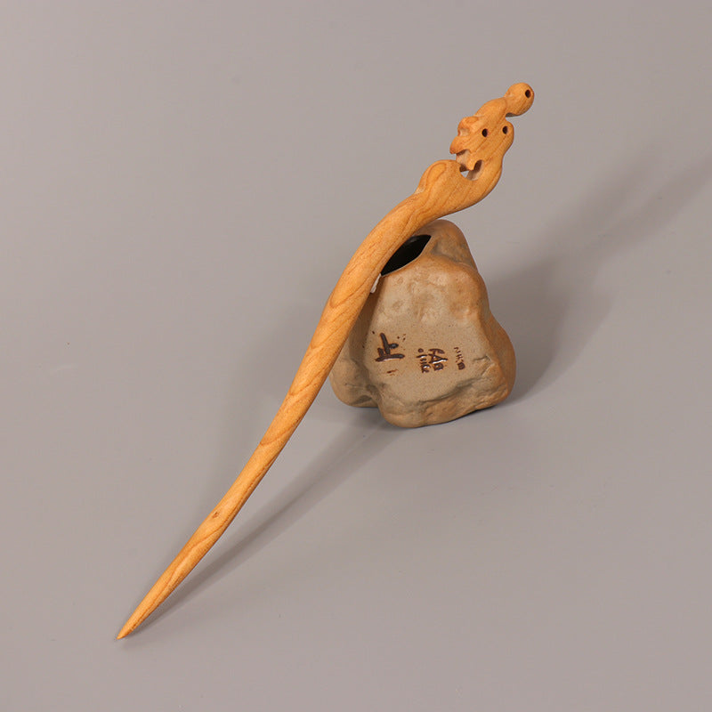 PF099 - 18cm Peach Wood Hair Sticks - Wholesale