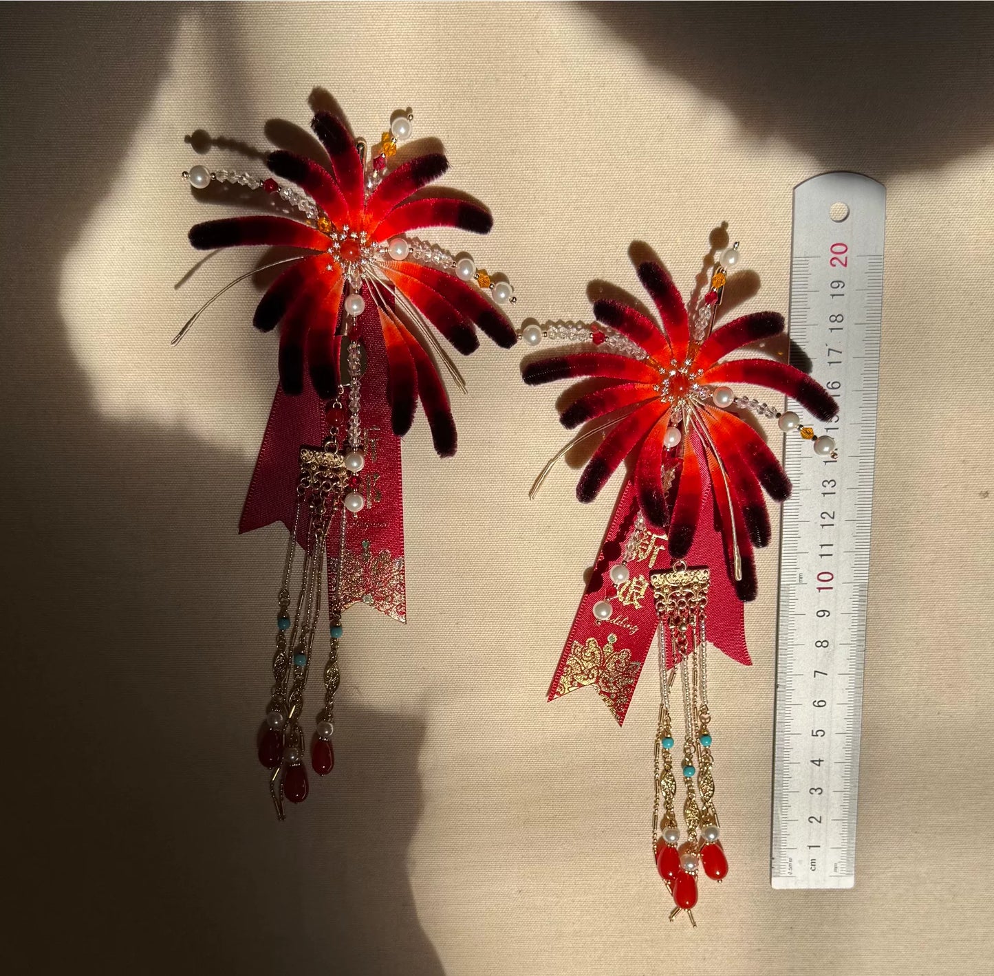 PF256 - Fireworks Ronghua Brooch - Wholesale