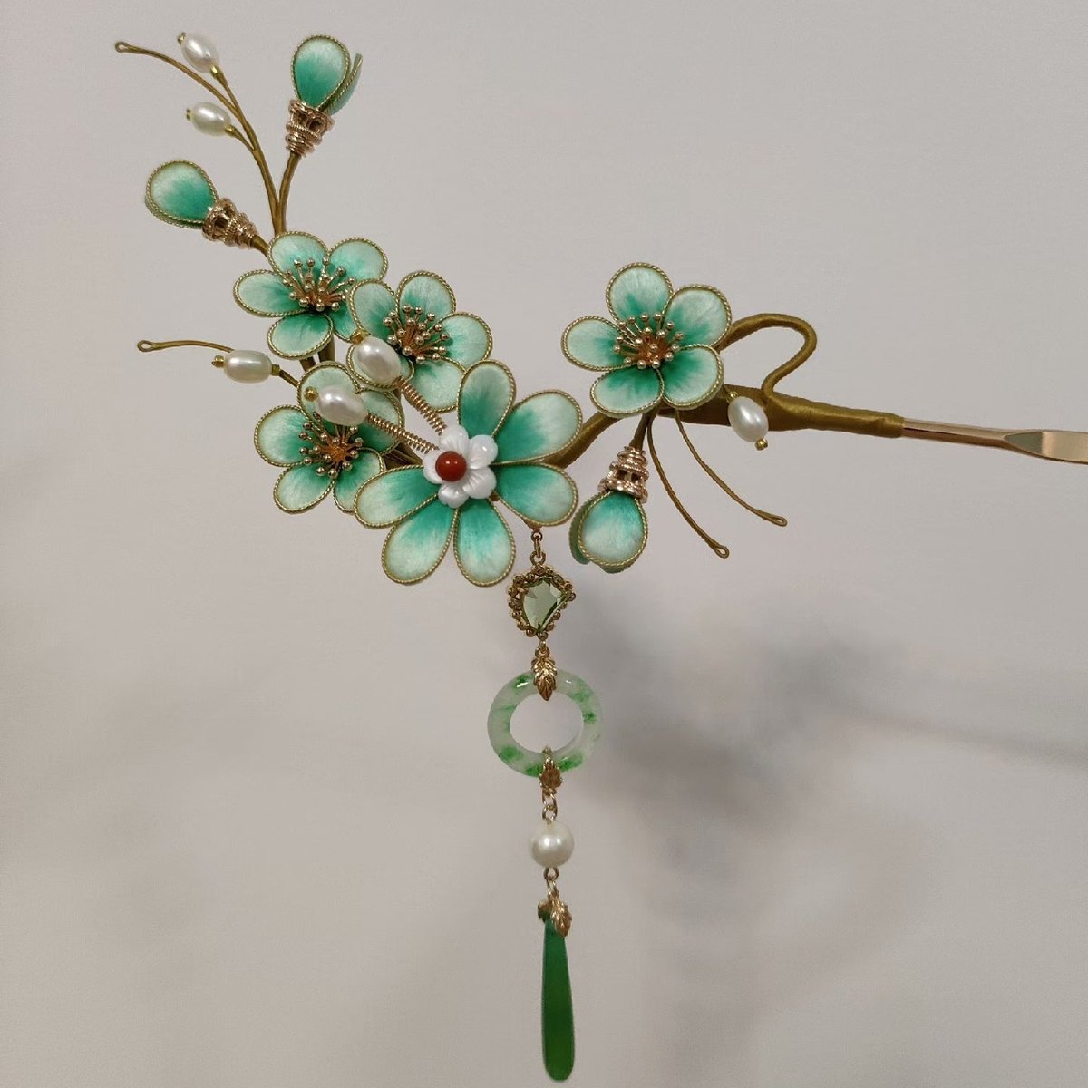 Handmade Ronghua Silk Velvet Plum Blossom Hairpin