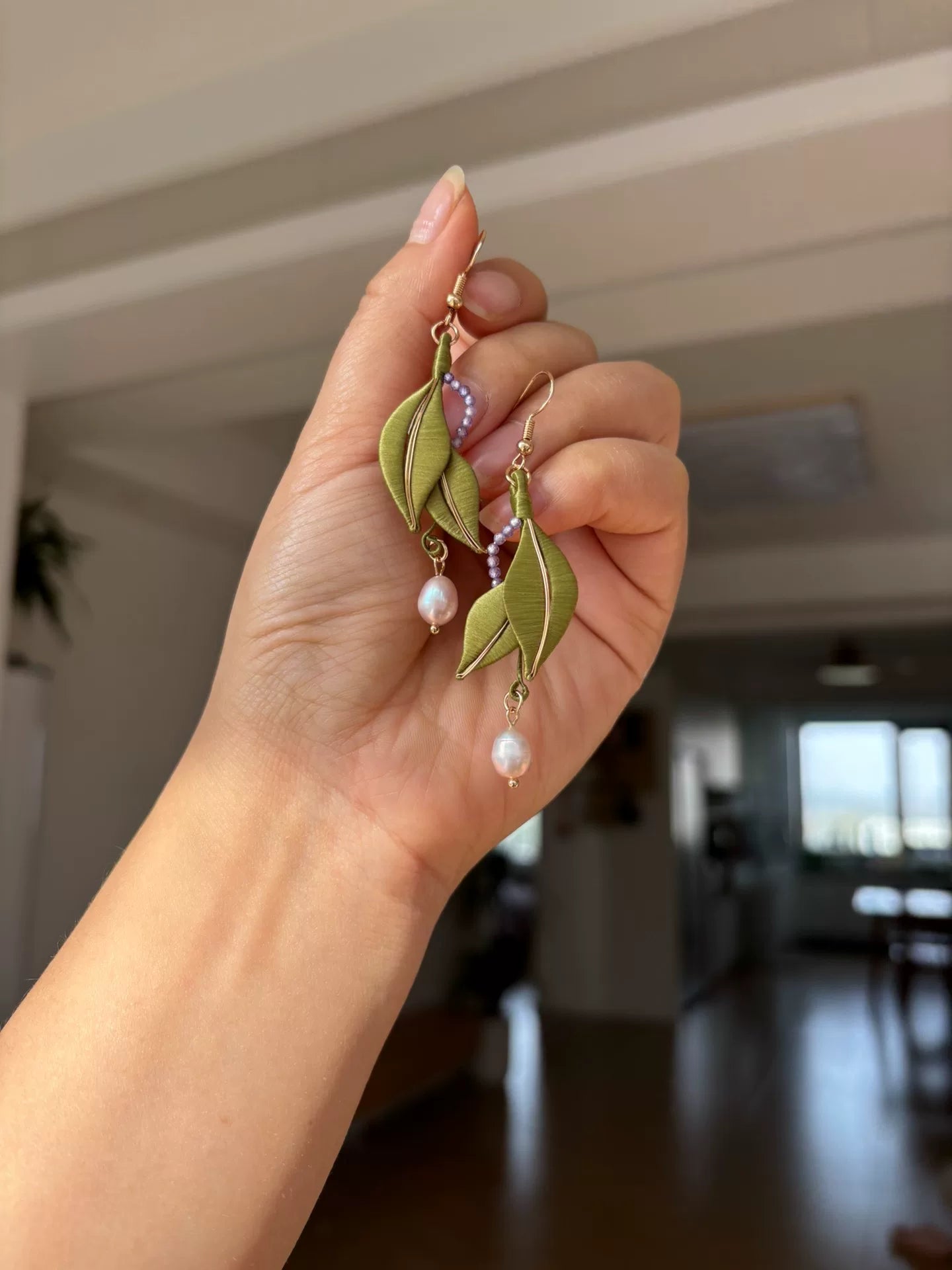 PF238 - Leaves Chanhua Earrings - Wholesale