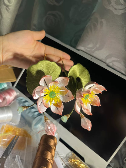Handmade Chanhua dyed pink lotus hairpins with green leaves and yellow stamens-6