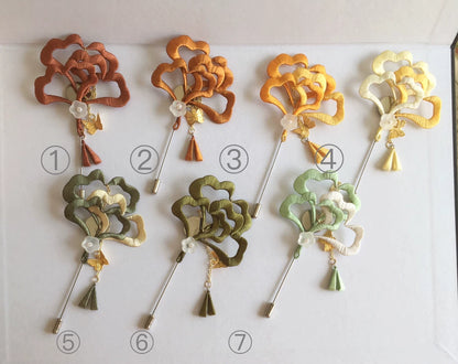 PF024 - Chanhua Brooch - Wholesale