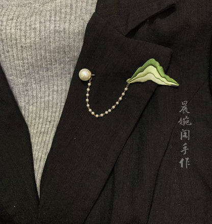 PF032 - Chanhua Brooch - Wholesale
