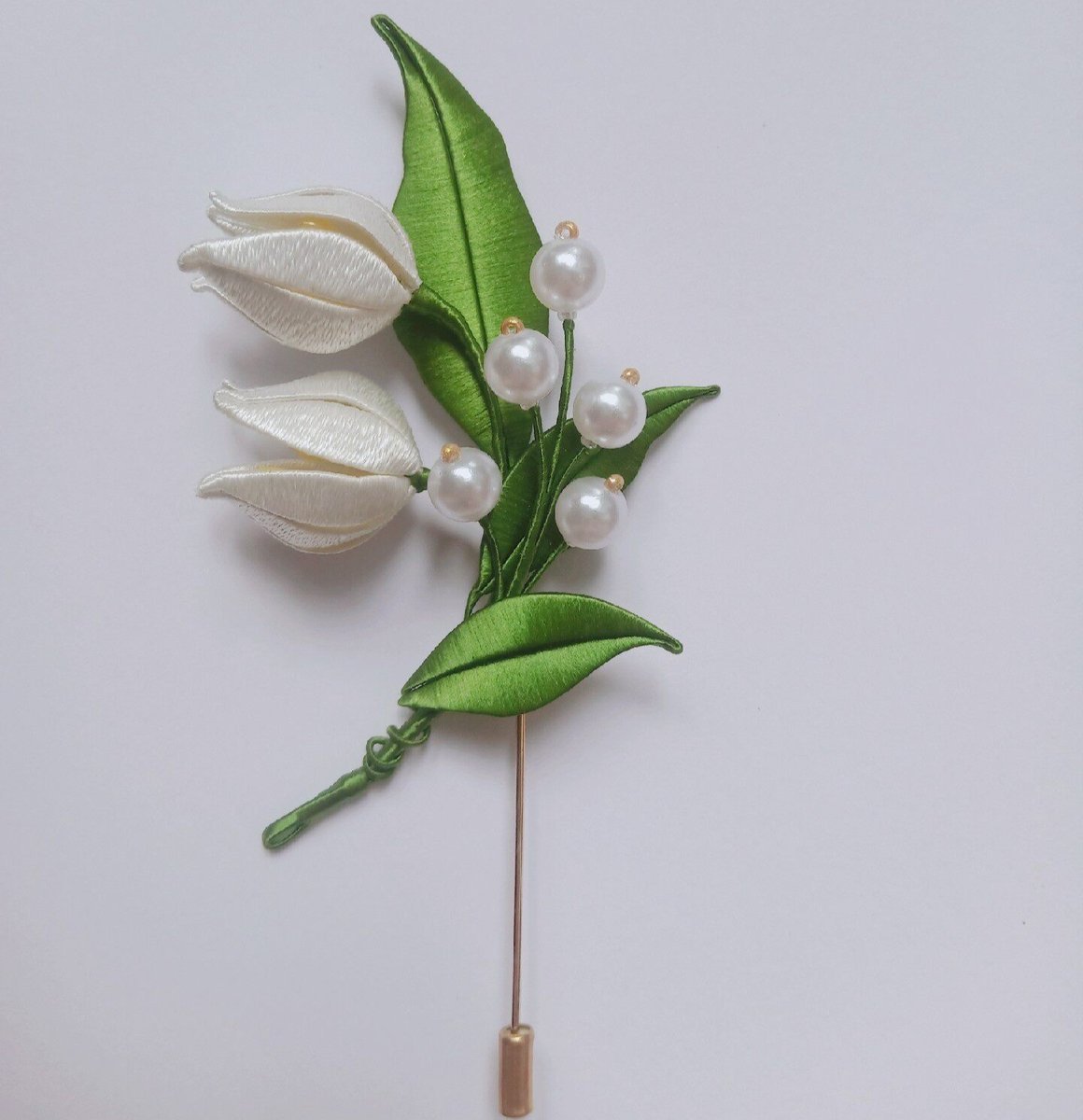 Handmade Thread-Wrapped Lily of the Valley Brooch - Artisanal Chanhua Floral Pin