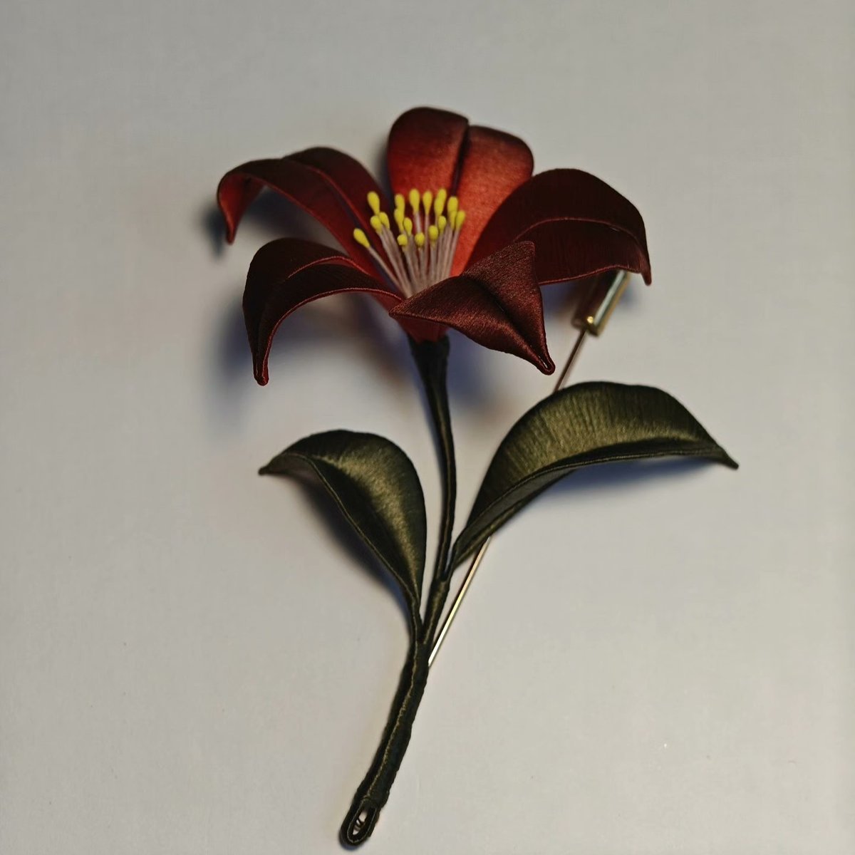 Handmade Thread-Wrapped Black Datura Brooch - Artisanal Chanhua Mystical Floral Pin