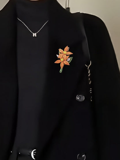 Spilla artigianale Chanhua a fiore d'arancio - Quotidiana, Matrimonio e Banchetto