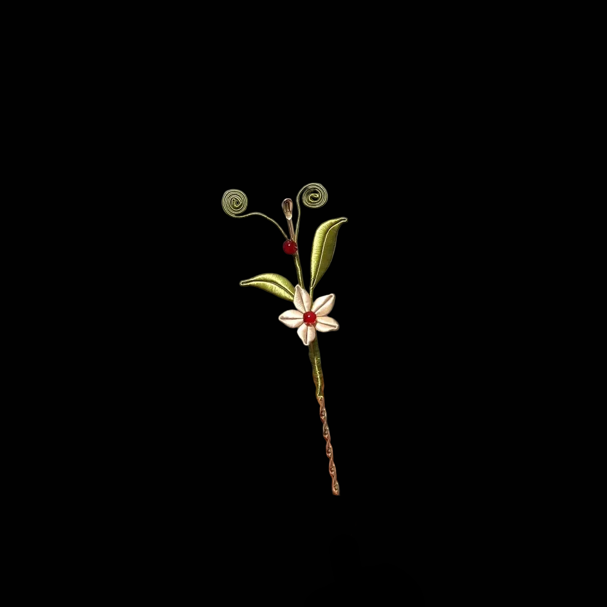 Detailed view of a handcrafted Chanhua hair stick featuring green thread-wrapped leaves and a soft pink blossom with a red bead center.