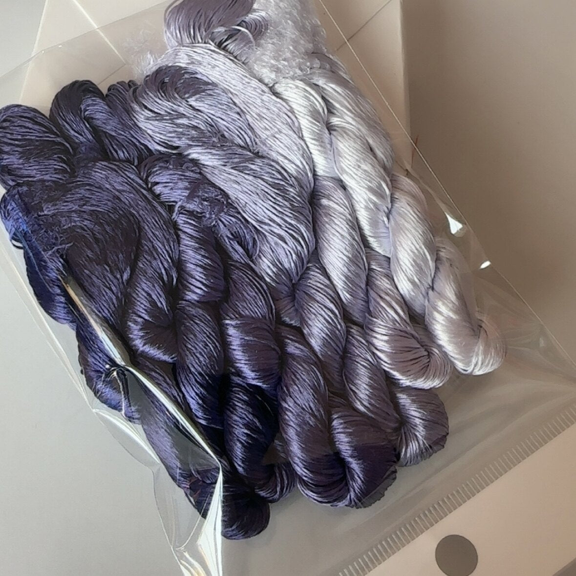 80m Suzhou Embroidery Untwisted Mulberry Silk Thread(#87烟紫 80m*6) - Ronghua Threads