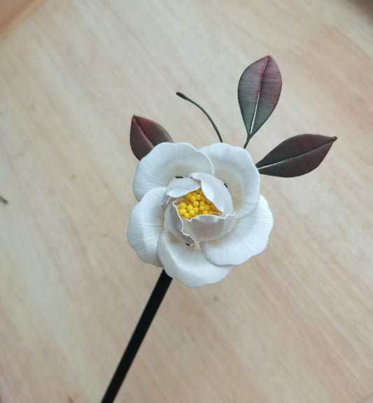 Fermaglio per capelli fatto a mano Camelia - Fermaglio per capelli in seta (Chanhua)