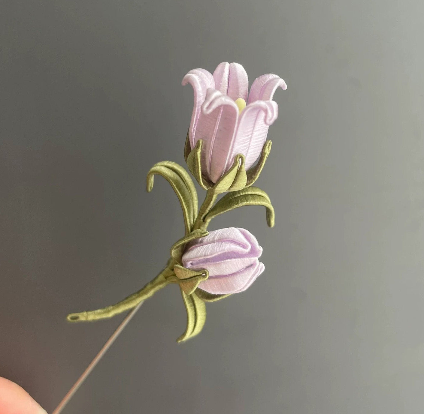 Spilla Artigianale Campanula - Spilla di Seta (Chanhua)