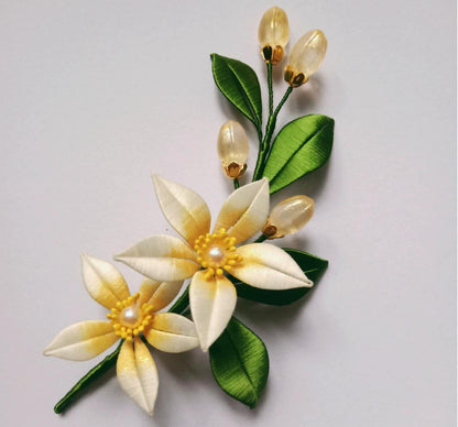 Broche fleur sur mesure - Broche en soie (Chanhua)