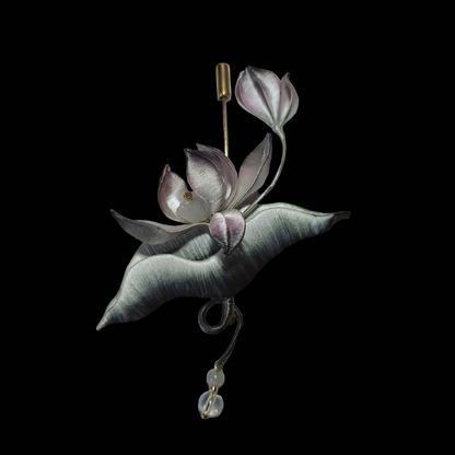 Ink Colored Lotus Handmade Brooch - Silk Brooch(Chanhua)
