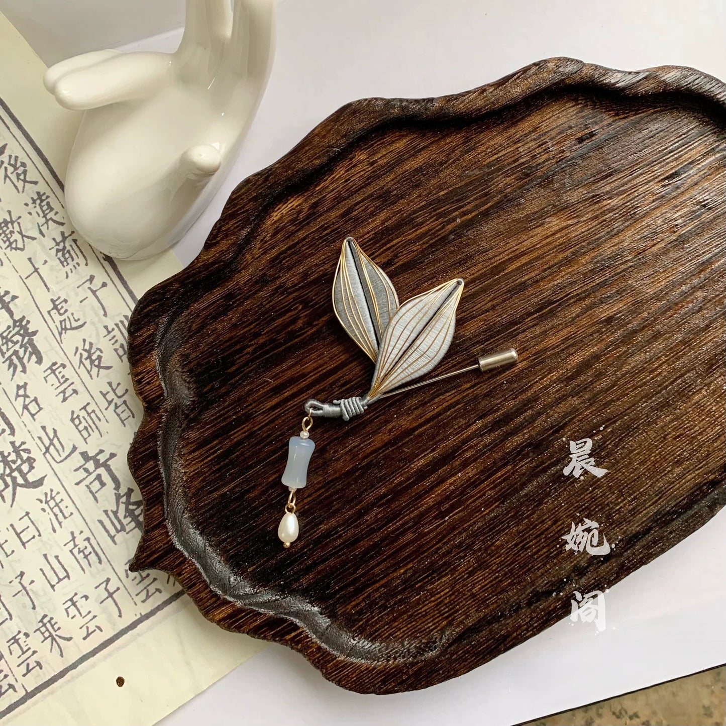 Handmade Chanhua Leaf Brooch - Thread Leaf Pin with Pearl Drop Accent
