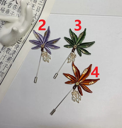Handmade Chanhua Maple Leaf Brooch - Thread Maple Leaf Pin with Pearl Drops