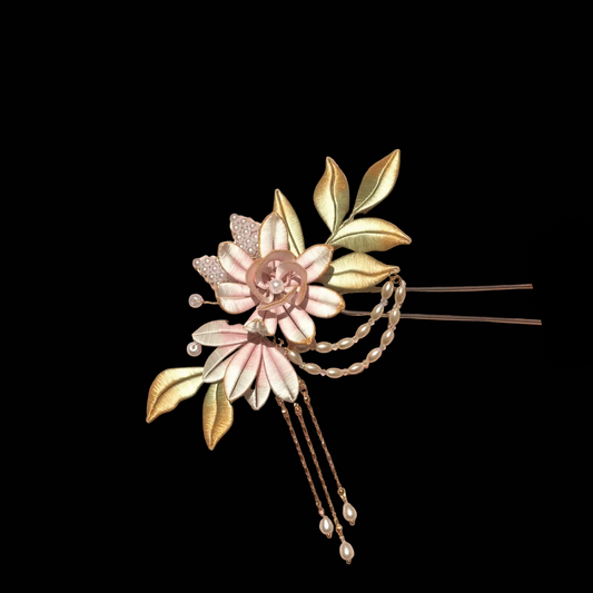 Fermaglio per capelli fatto a mano Chanhua con fiore e foglie - Fiore rosa con catena di perle