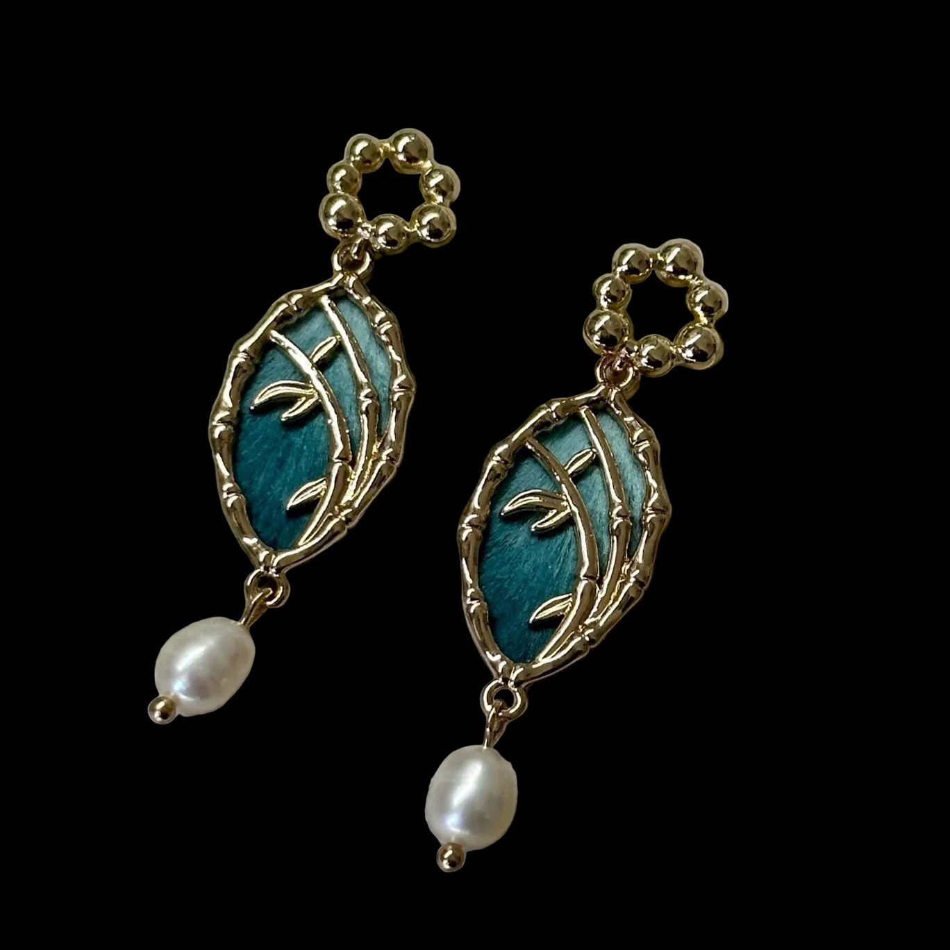 Handmade Ronghua Bamboo Window Earrings | Mulberry Silk Velvet Blue Bamboo Leaf Drop Earrings with Pearl