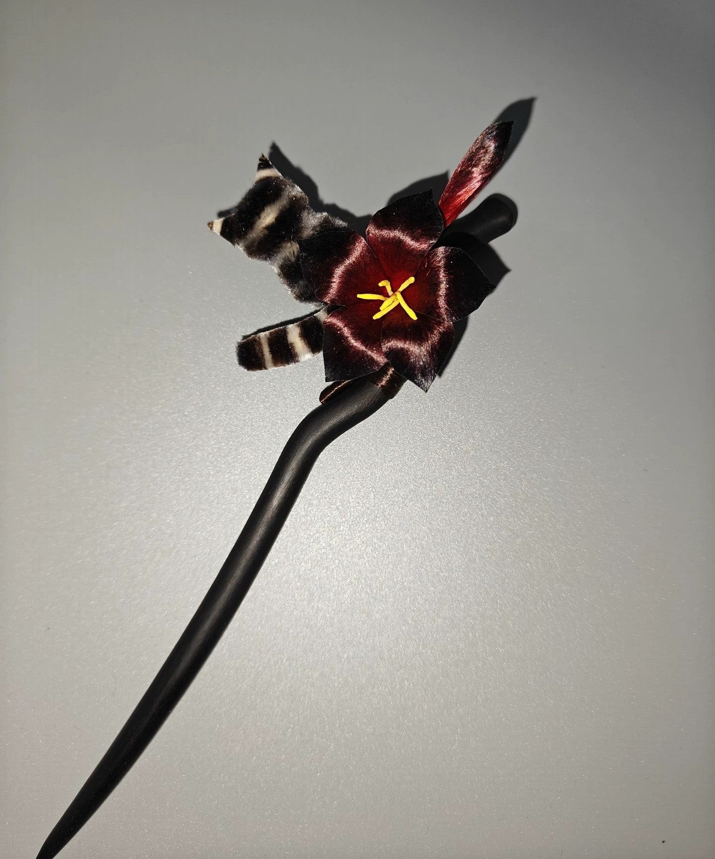 Handmade Ronghua Datura Cat Hairpin | Black-Red Mulberry Silk Velvet Mandala Flower Kitten