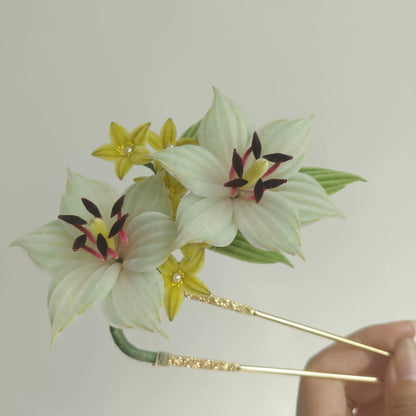 Handmade Ronghua Lily Hair Pin - Natural Mulberry Silk Velvet Flower