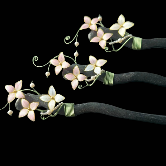 Handmade Ronghua Vine Flower Hairpin - Mulberry Silk Velvet Blossom Hair Pin