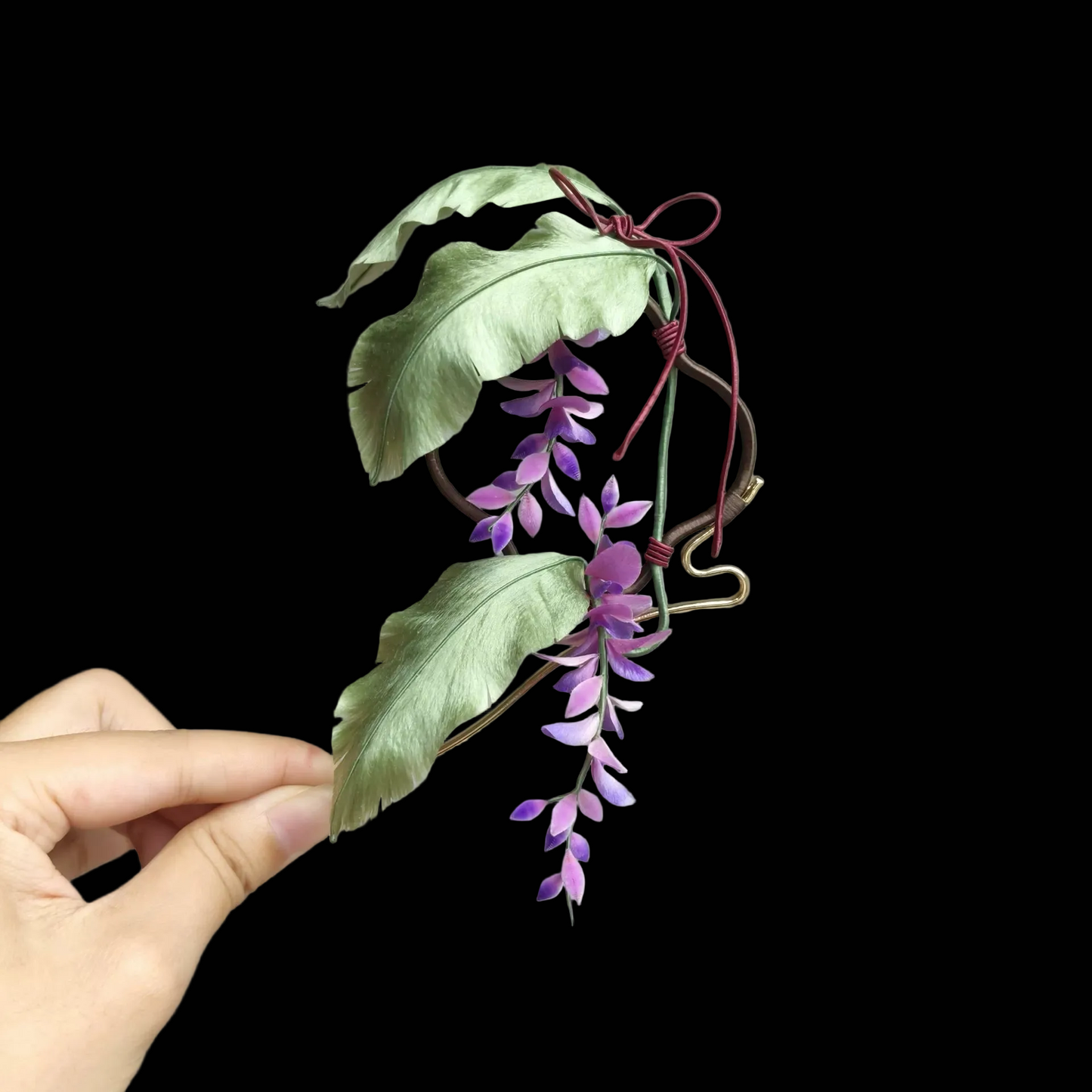 Fermaglio per capelli fatto a mano Ronghua con glicine e foglia di banano - Fermaglio per capelli con fiore in velluto di seta di gelso